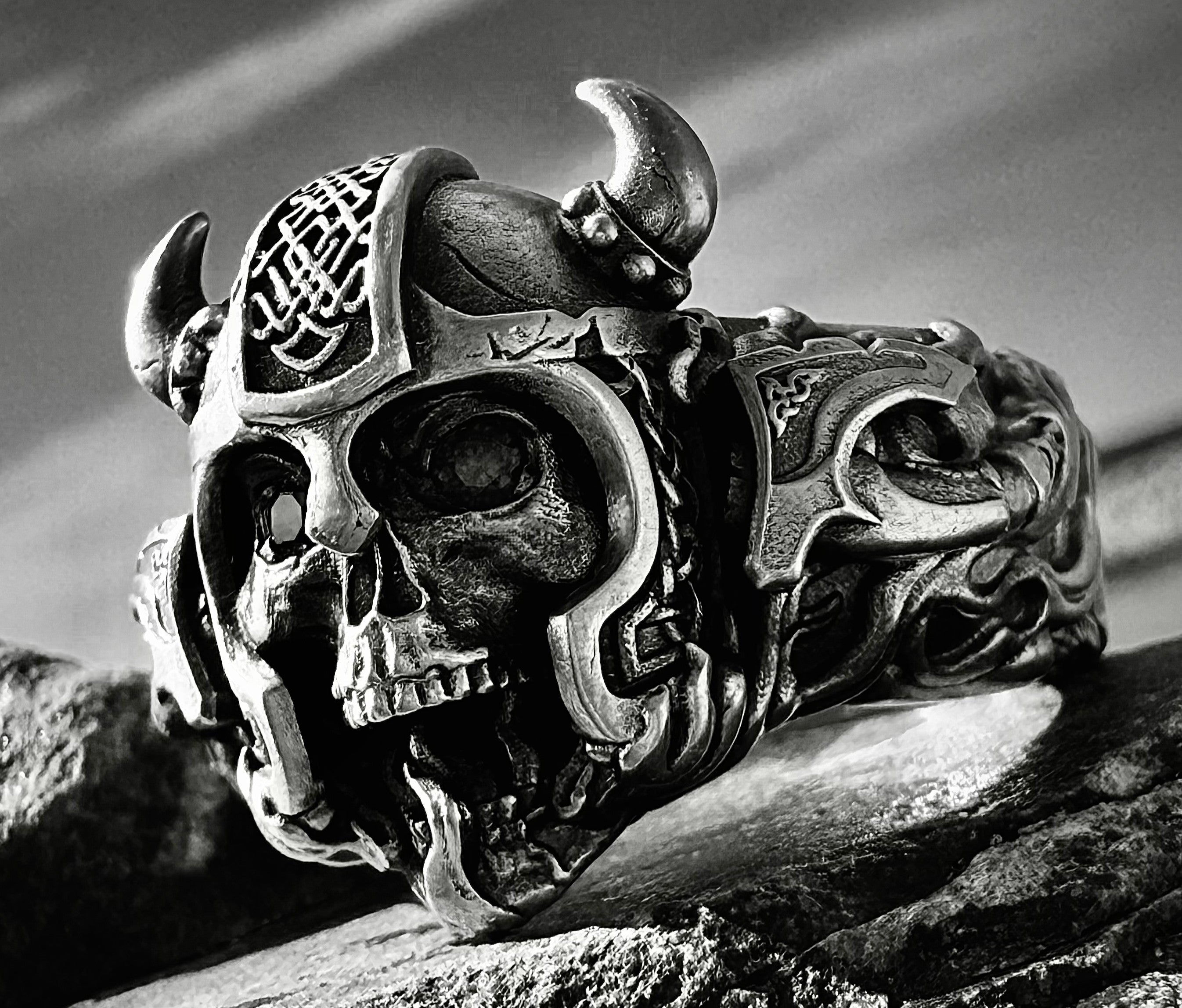 Do Wide Rings Fit Tighter?