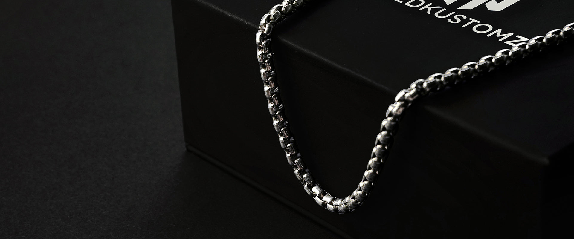 5 MM BOLD BOX CHAIN