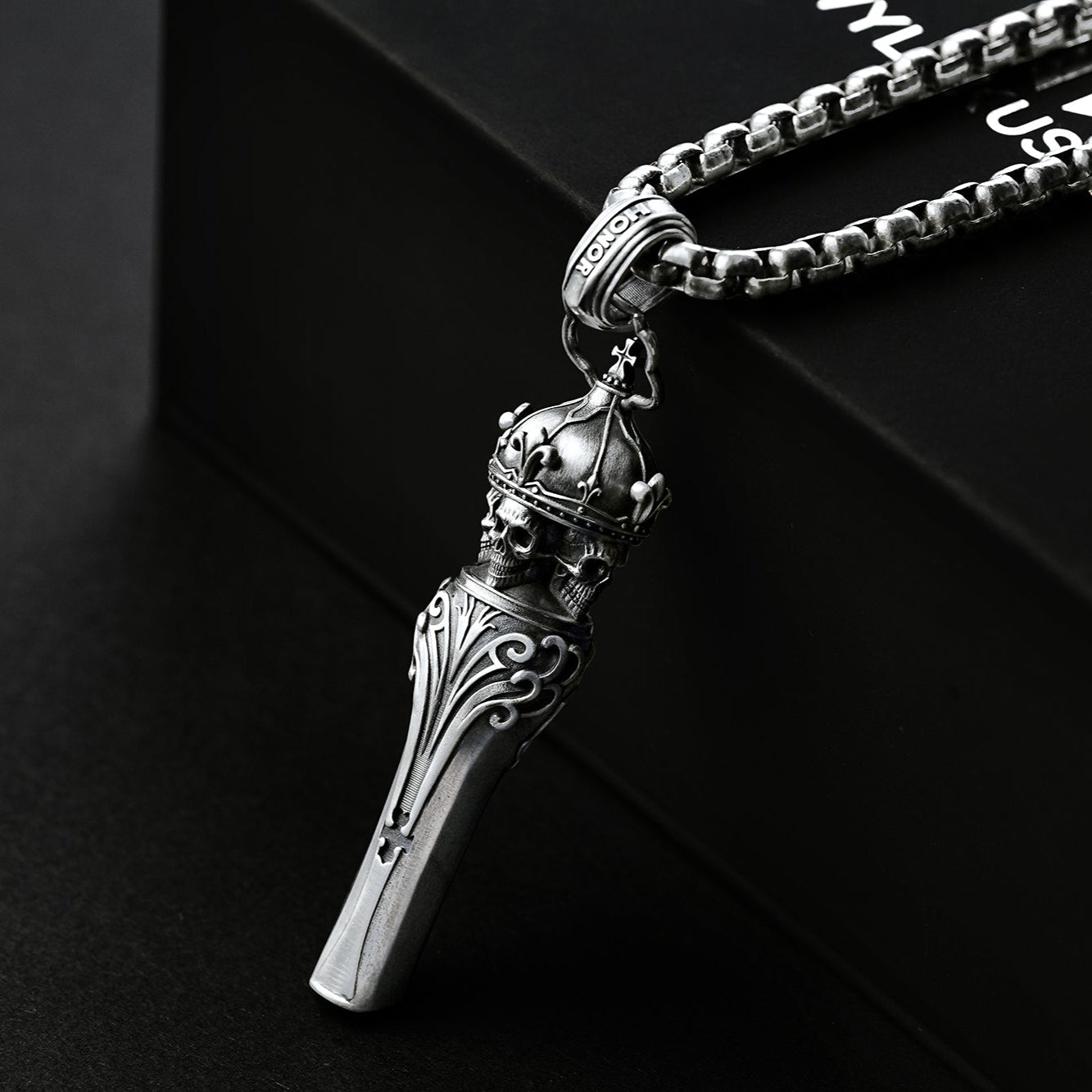 HONORCALL WHISTLE PENDANT