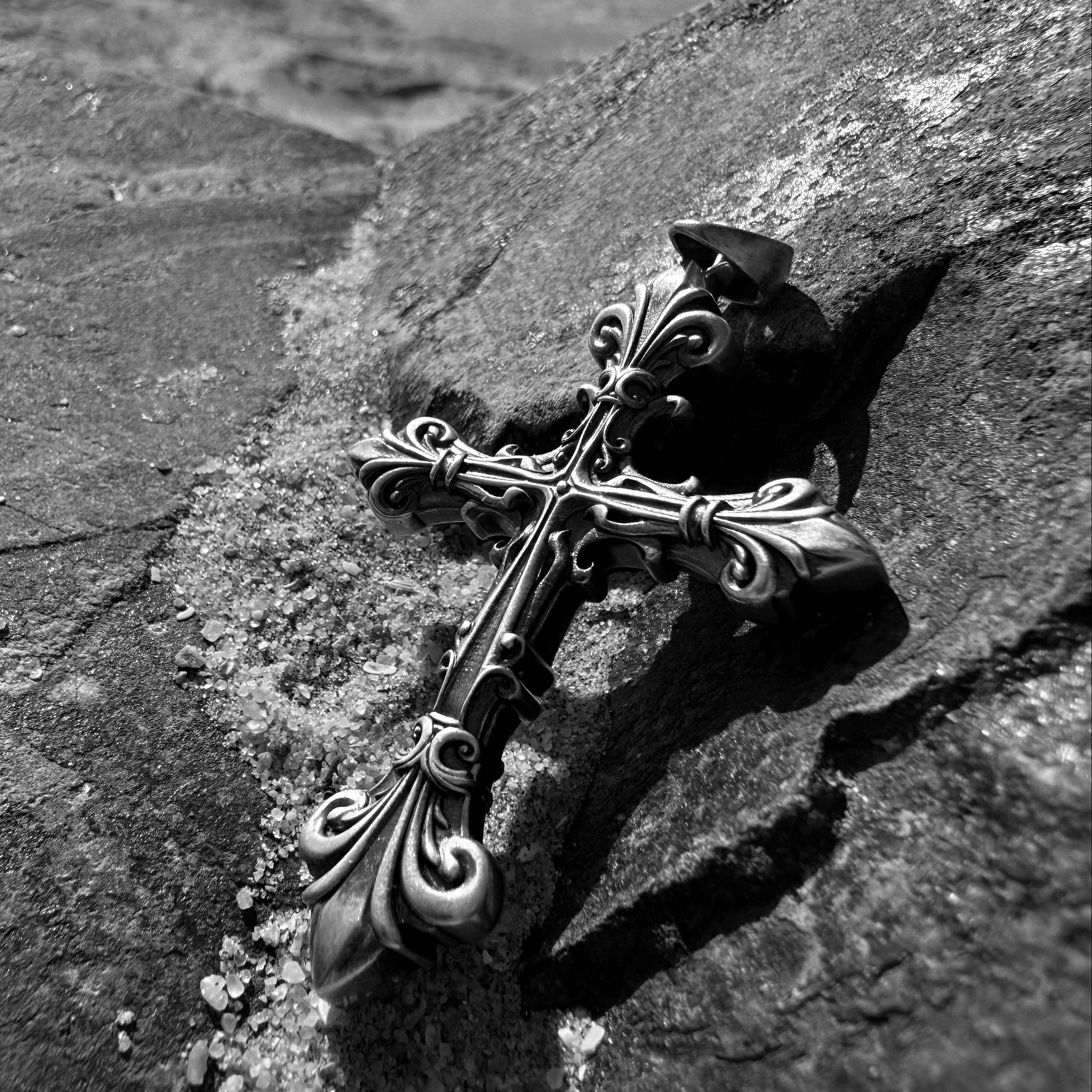 Gothic Cross Biker Pendant – Sterling Silver Fleur-de-Lis Motorcycle Jewelry | IRIS CROSS